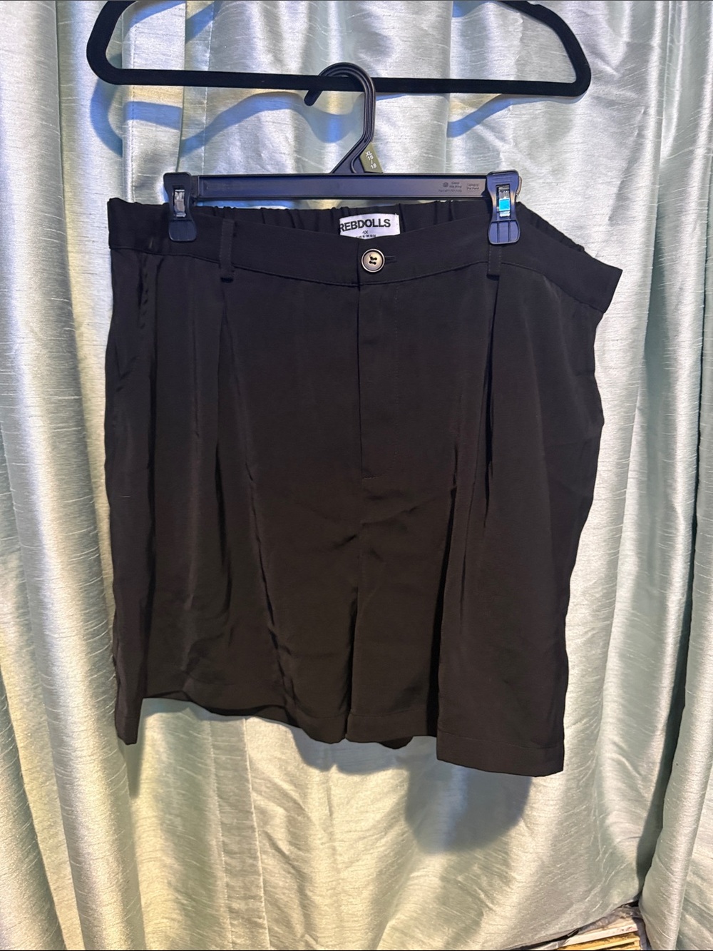 Rebdolls Black Flat-Front Men’s Shorts